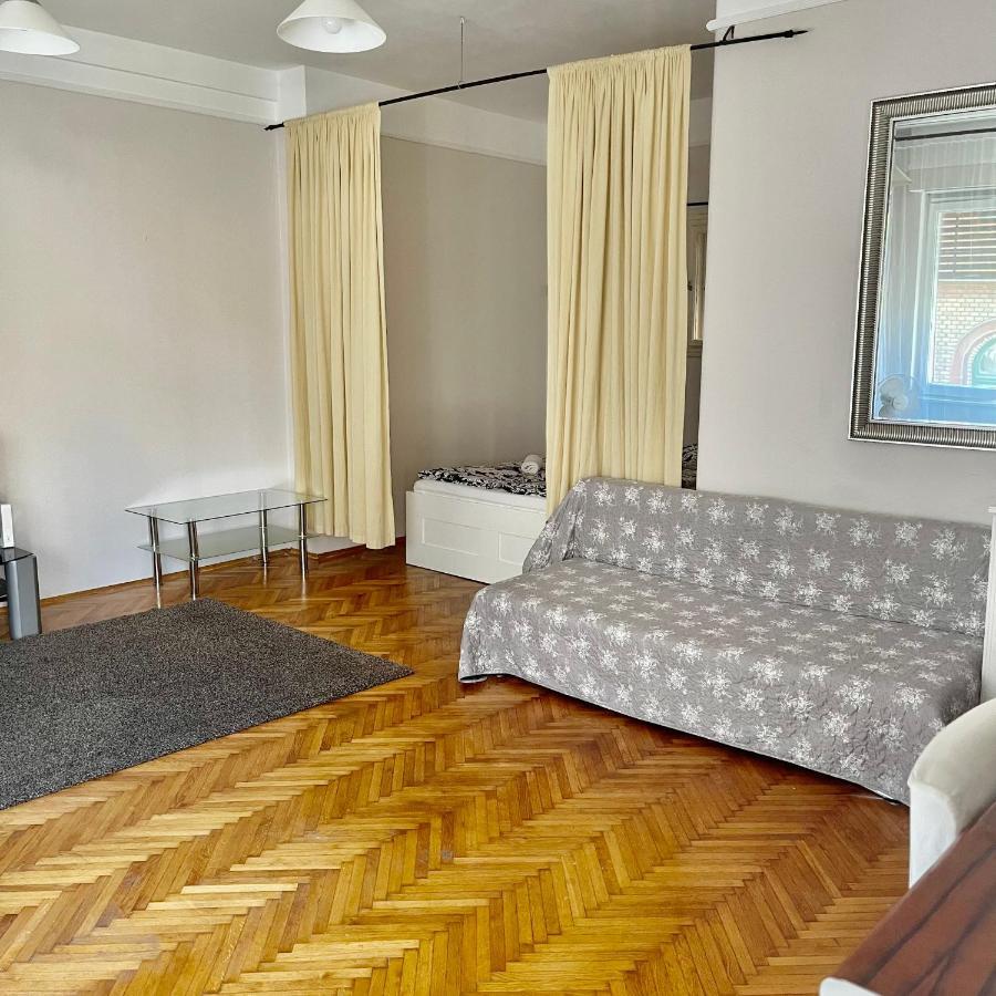 Appartement Elizabeth Bridge With Gellert-Hill View à Budapest Extérieur photo